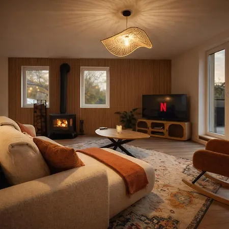 Le Lofty Apartment *